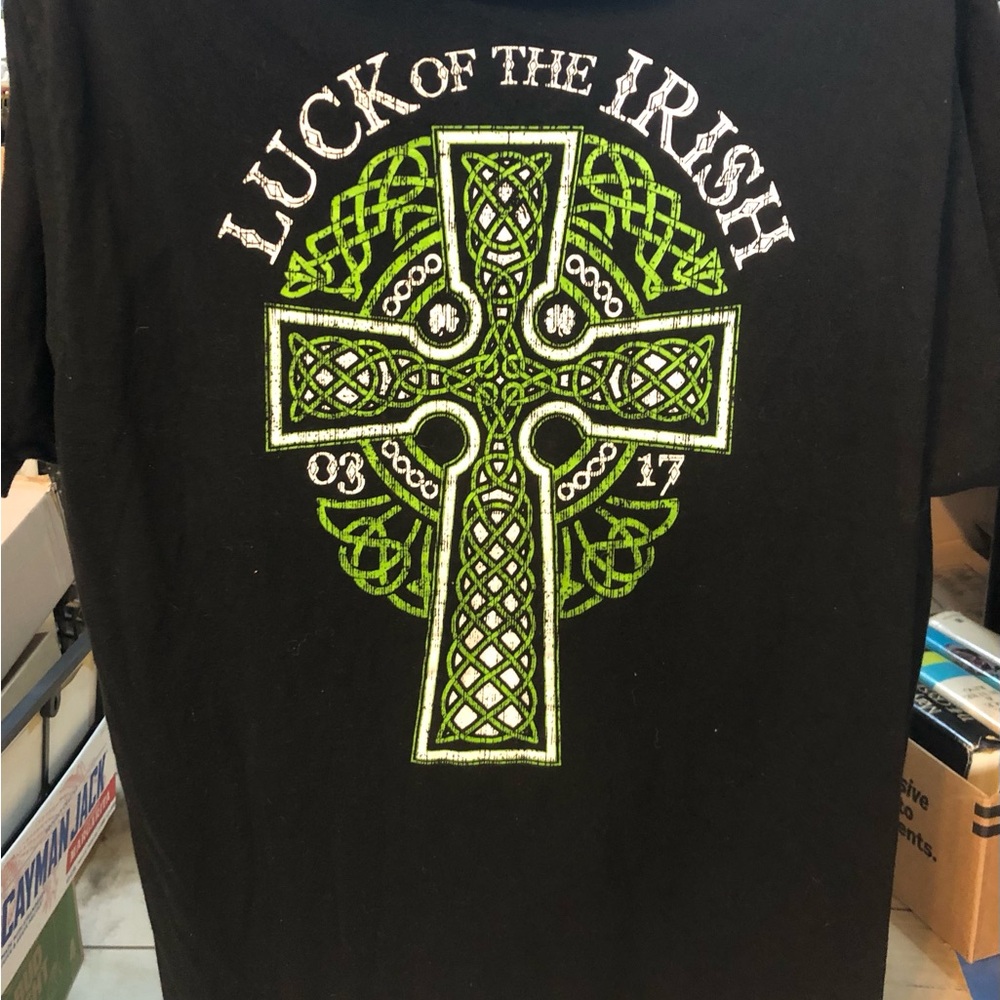 Luck of the Irish Black and Green Men's Tee Size XL